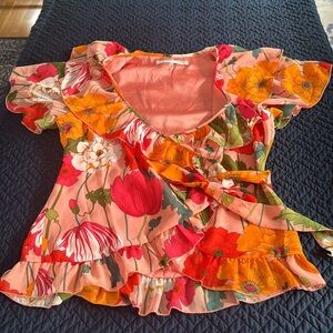 Floral flutter sleeve wrap top Trina Turk xs